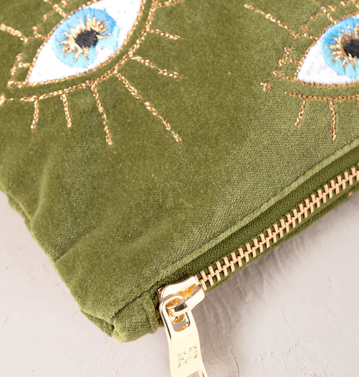 Mystical Eye Garden Green Velvet Everyday Pouch - Image 3